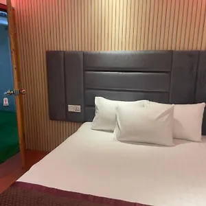 Rezala Restaurant And Hotel