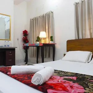 White House International Hotel