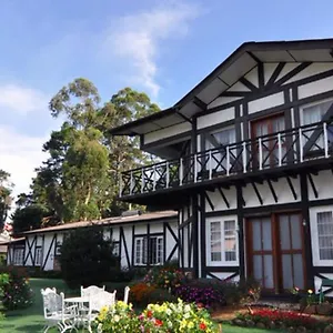 **** Hotel Glendower Sri Lanka